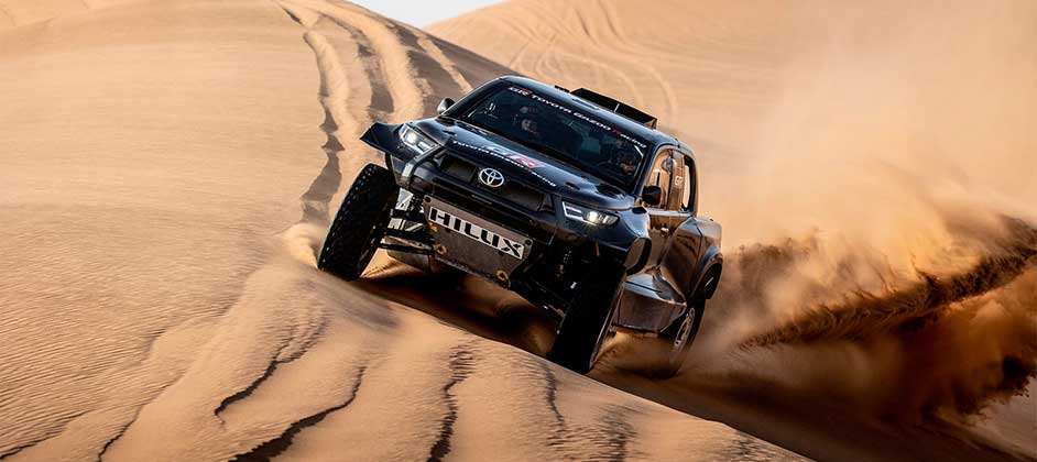 Toyota представила гоночный внедорожник с мотором от Land Cruiser 300