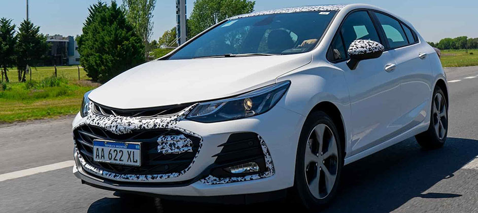 У Chevrolet Cruze появится «подогретая» версия RS