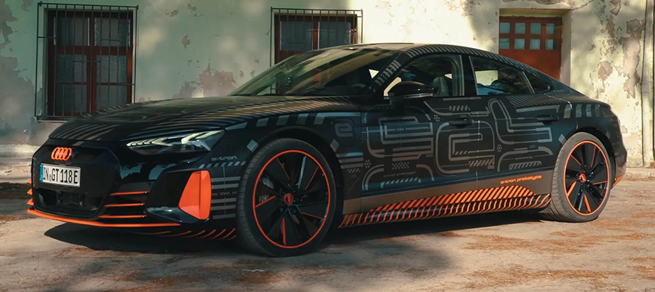 Журналисты протестировали электрический Audi RS E-Tron GT 2021 года