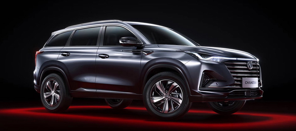 Премиальный внедорожник Changan CS75 Plus добрался до дилеров