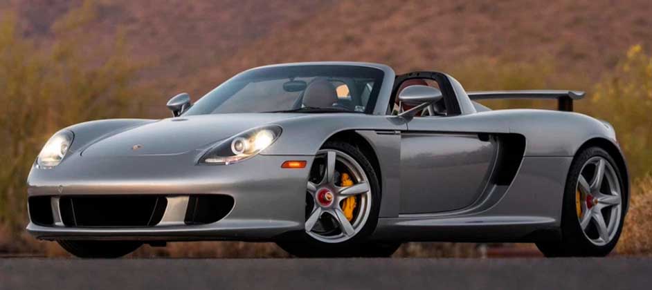 На торги выставлен 17-летний суперкар Porsche Carrera GT